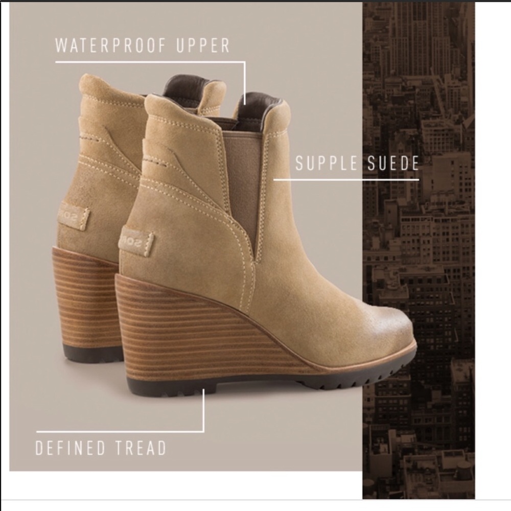 Sorel after hours Chelsea boot